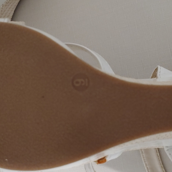 White wedge espadrilles - Picture 5 of 7